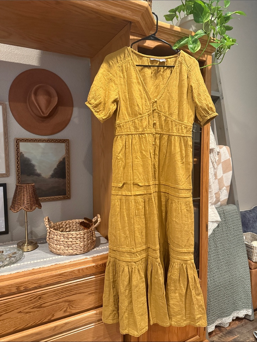 Lucky Brand Women’s Mustard Short-Sleeve Tiered Midi Dress